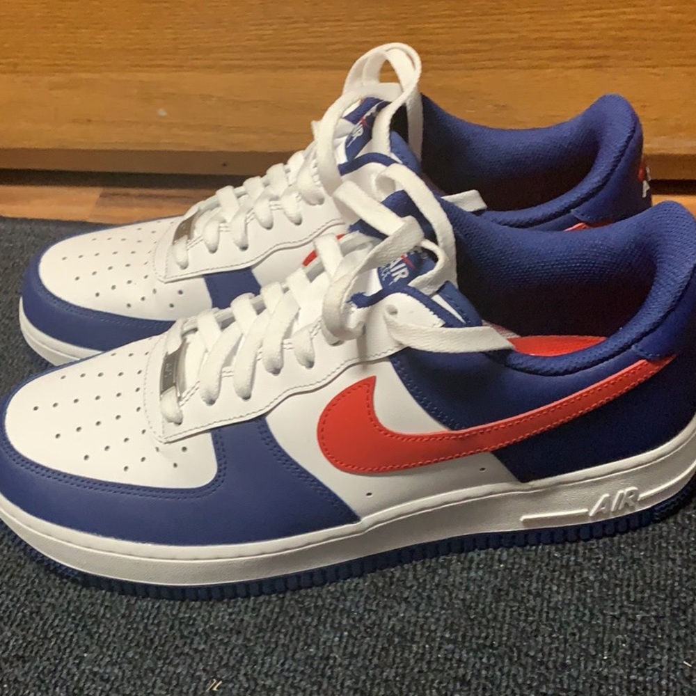 Nike Air Force 1 - Picture 2 of 5
